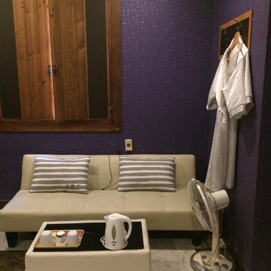 Romance Hotel Chungju Dış mekan fotoğraf